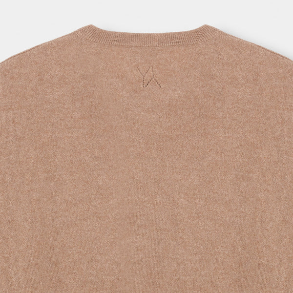Boxy sweater Cashmere camel with YY logo