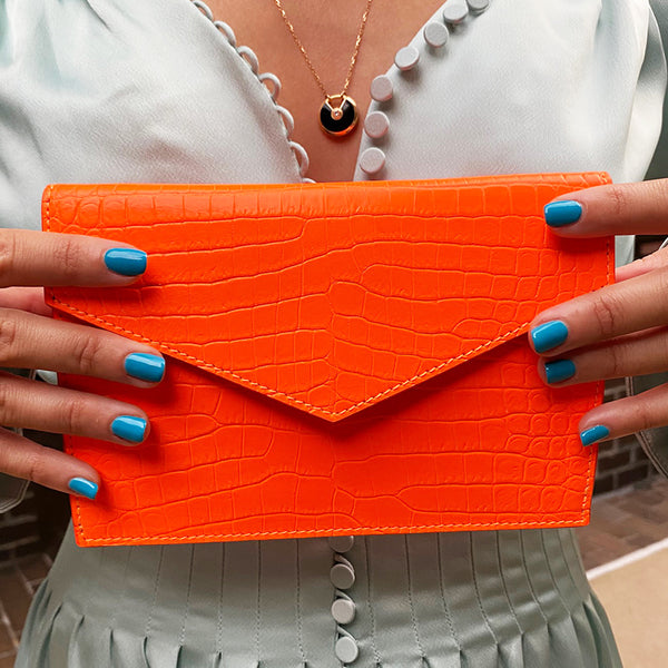 Bolsa de neón de YLIANA YEPEZ