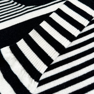 Aspen Sweater Black/White