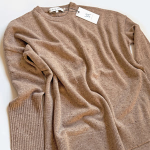 Boxy sweater Cashmere Confetti Camel