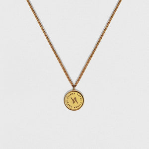 Cable Short Necklace with Large Coin Light Gold