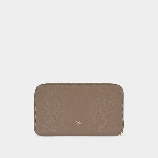 YLIANA YEPEZ travel document wallet