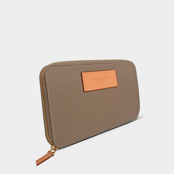 YLIANA YEPEZ travel document wallet