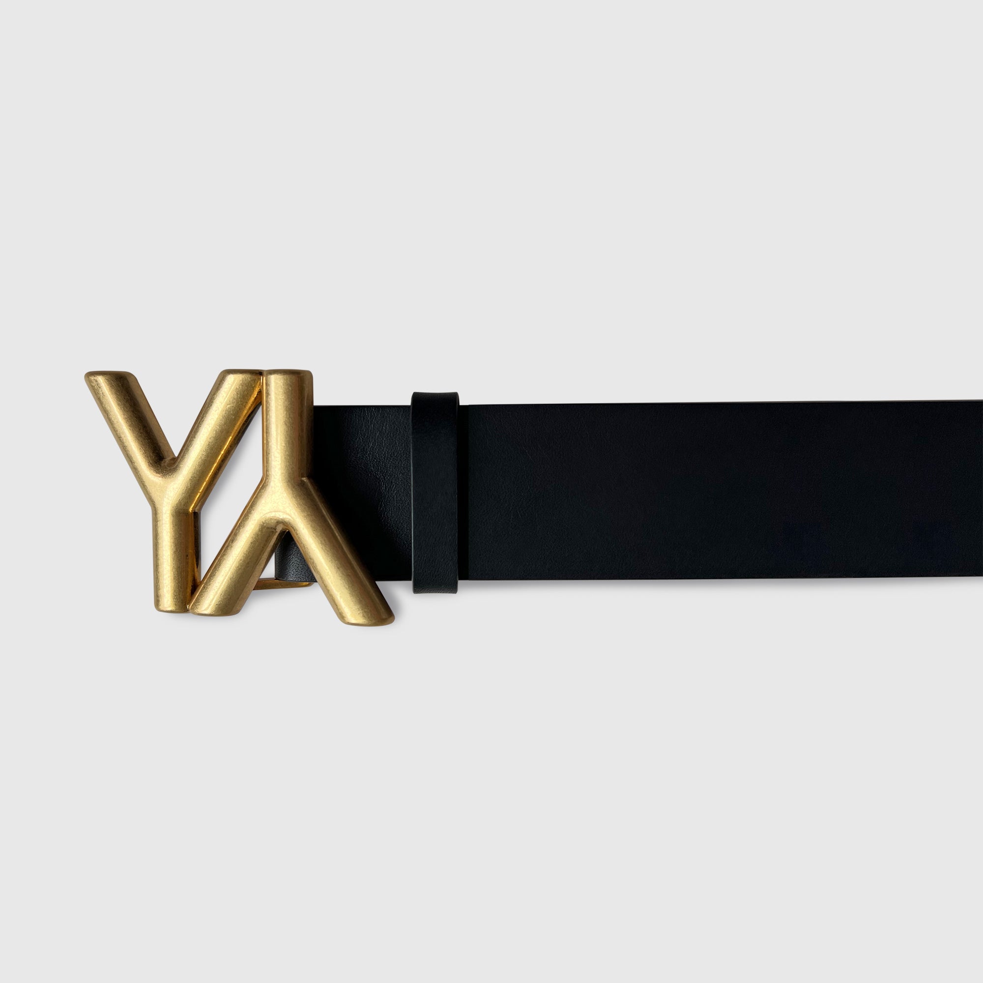 Monogram Buckle with belt vachetta Leather black – Yliana Yepez