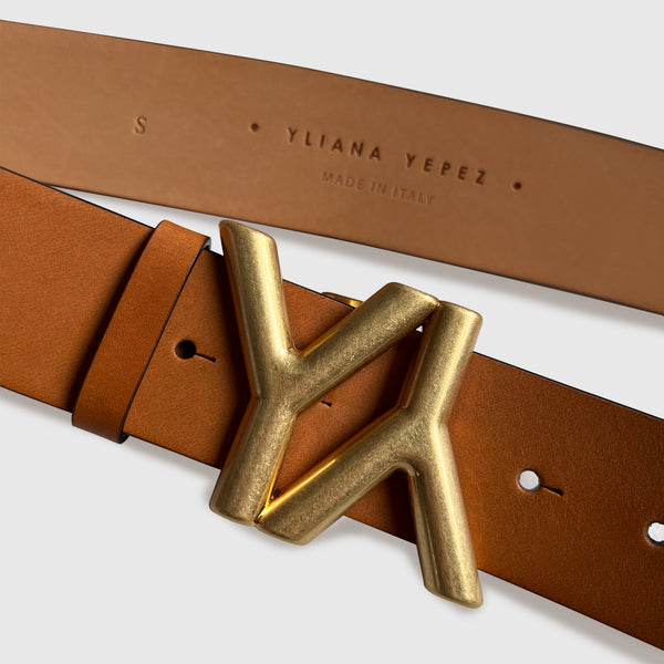 Monogram Buckle with belt vachetta Leather tan