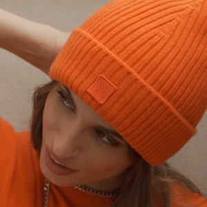 YLIANA YEPEZ beanie
